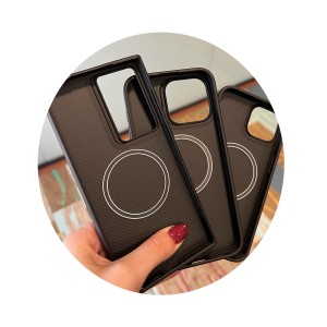 Nettech Apple iPhone 15 Pro Uyumlu Magsafe Arka Koruma Kılıf (Siyah) NT-106742